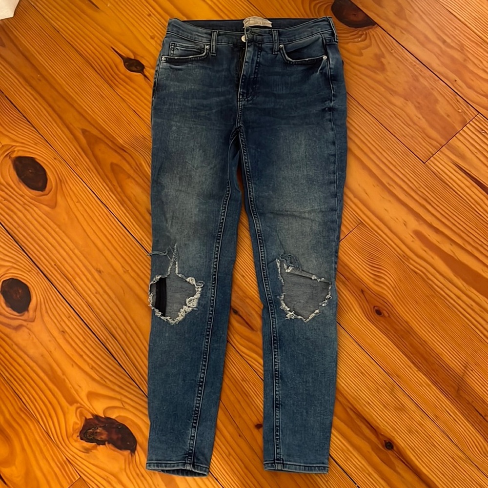 Free People Jeans - Lightly Worn - Faded with rips